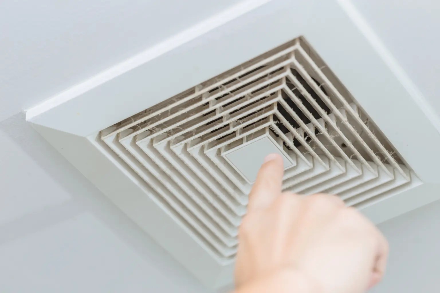 How to Know if Your Air Ducts Need to Be Cleaned