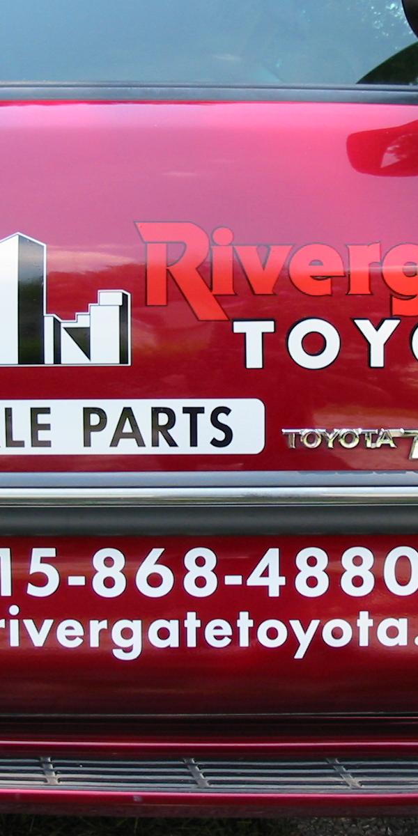 Rivergate Toyota Duke Signs