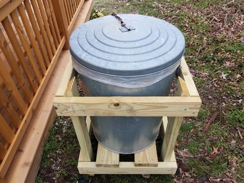 How To Build A Garbage Can Holder? DumpDisposal