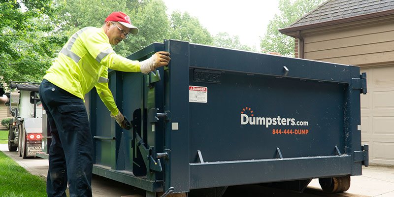What It’s Like to Be a Dumpster Truck Driver