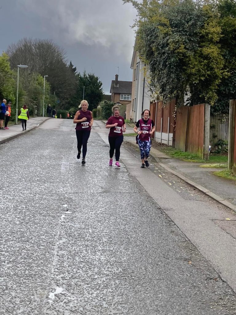 3 runners