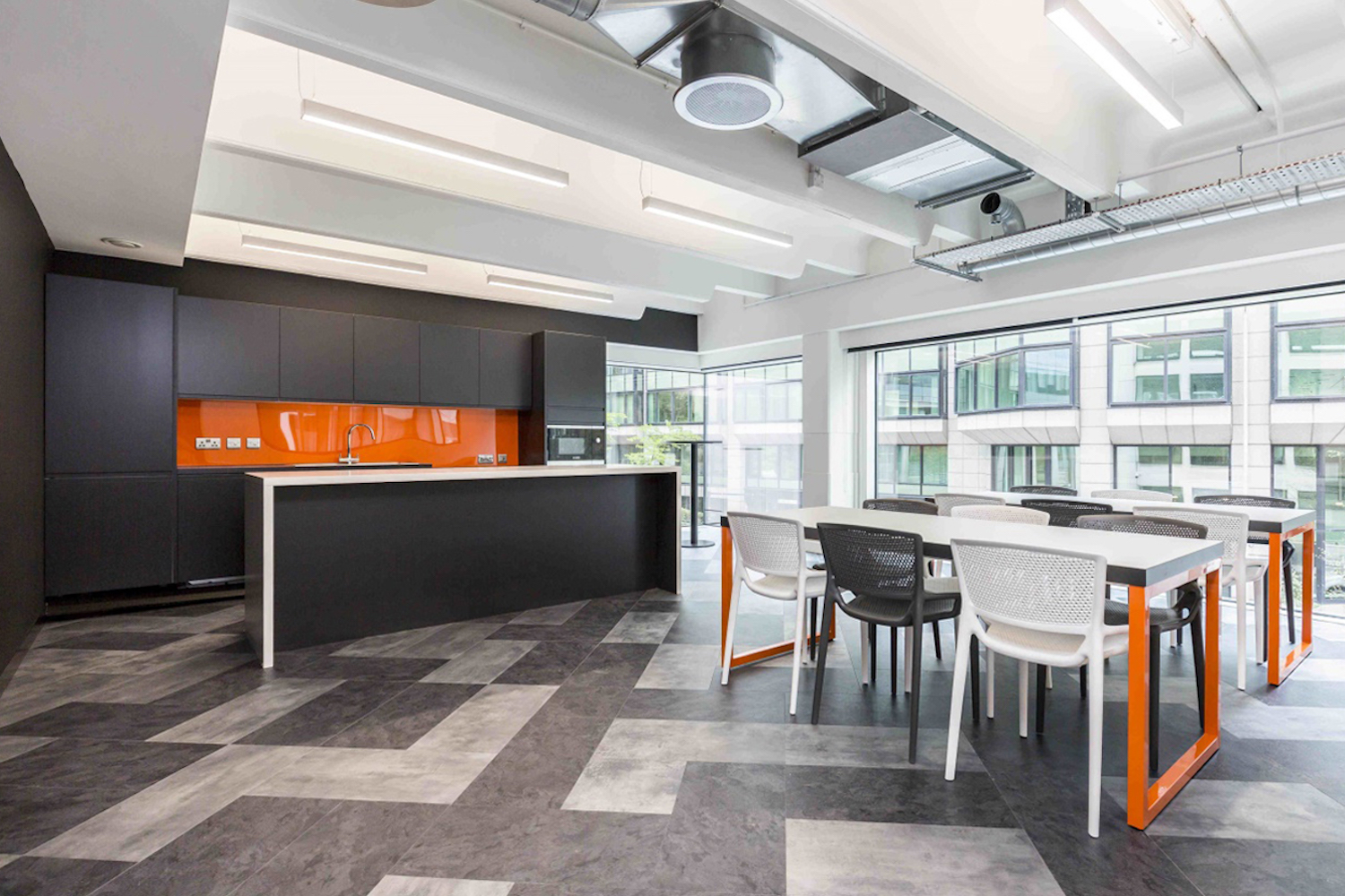 Why vinyl flooring for commercial spaces Duraflor