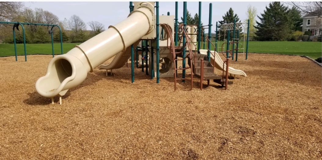 13 playground mulch • Durham Executive Group