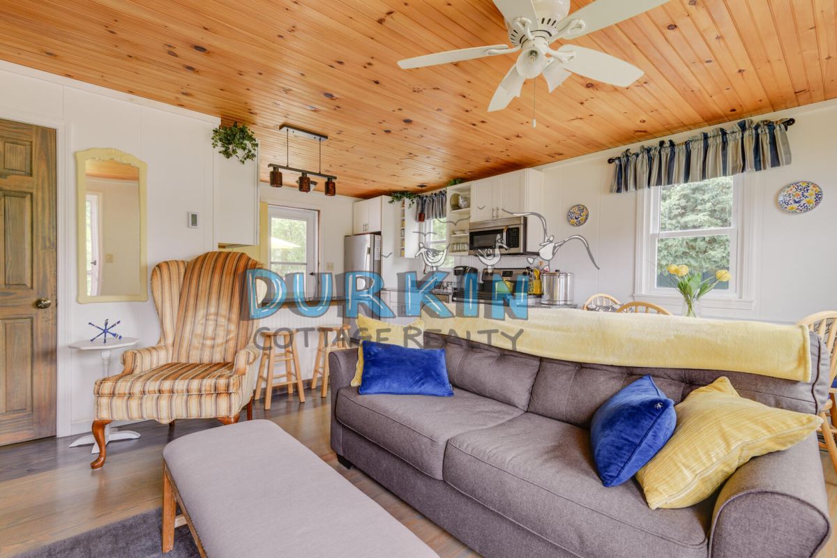 42 Gaspee Road Narragansett, RI Durkin Cottage Realty