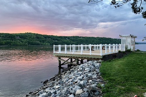 Quiet Cove Riverfront Park