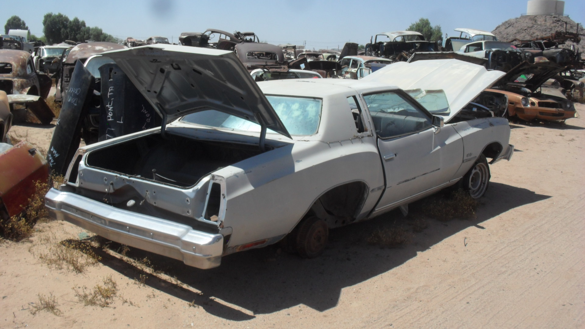 1975 Chevrolet Monte Carlo (#75CH1489B) | Desert Valley Auto Parts