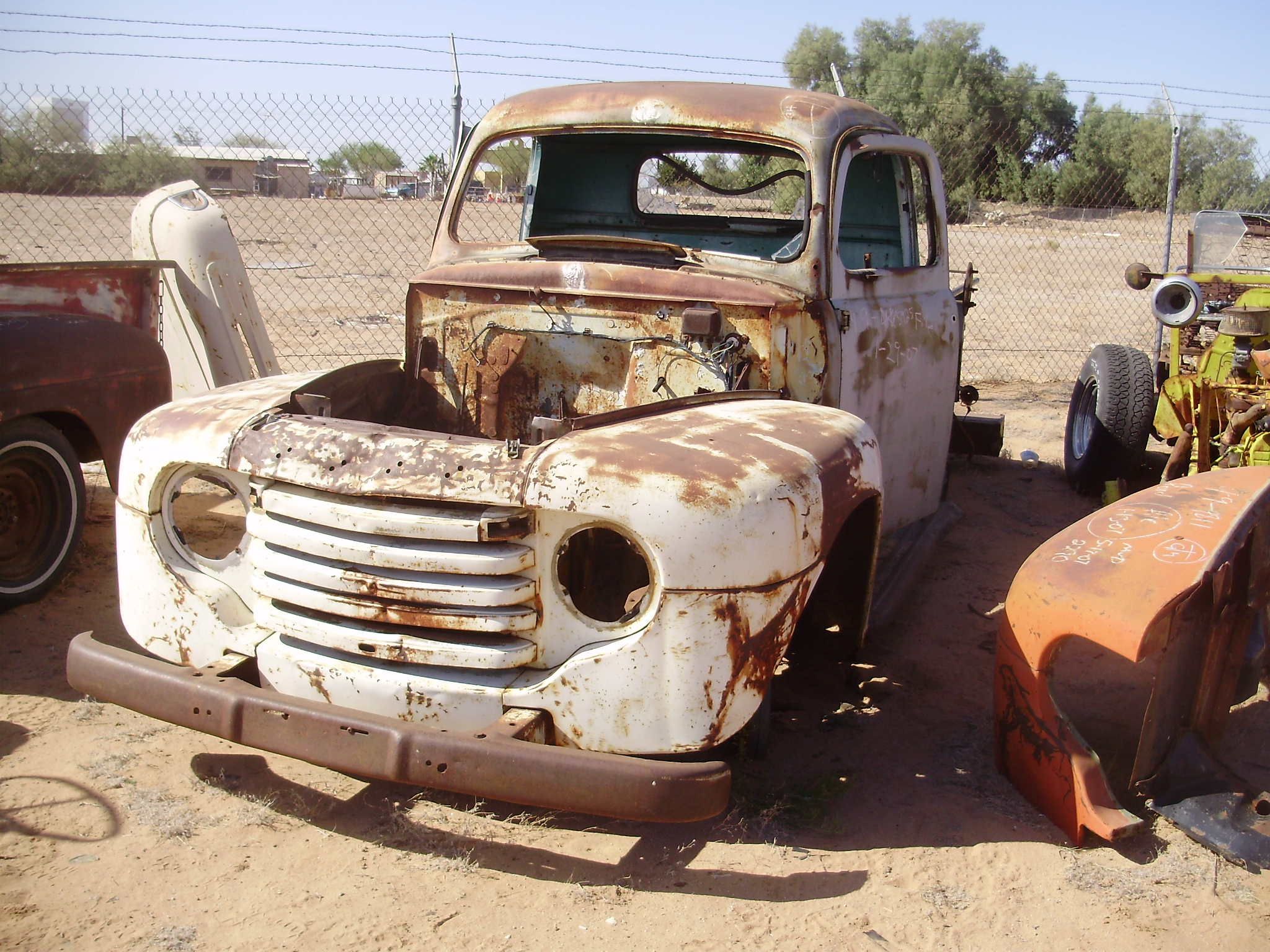 1949 Ford-Truck F 100 (#49FT5925C) | Desert Valley Auto Parts