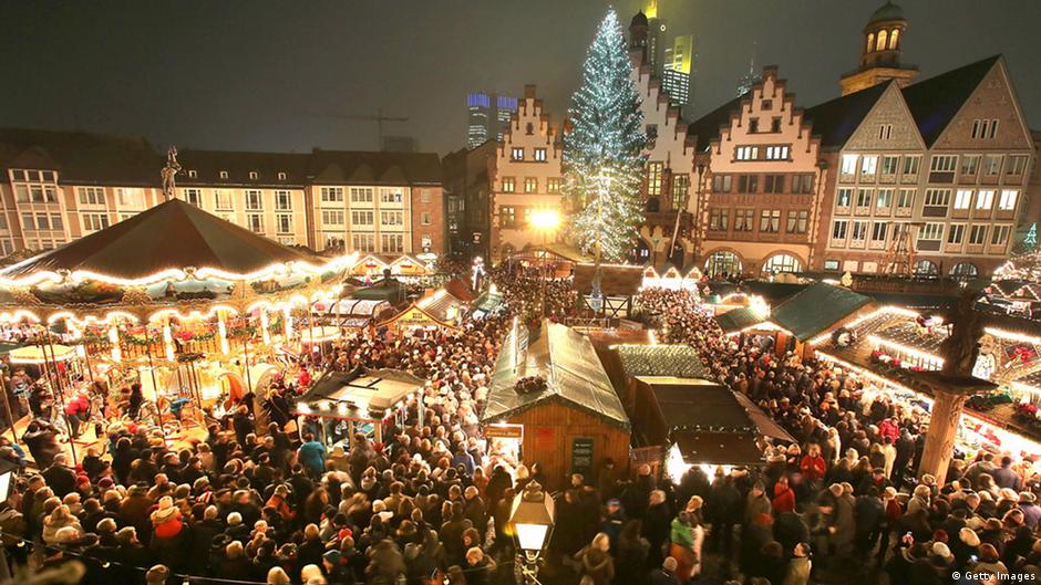Christmas markets ring in German festive season DW Travel DW 27.