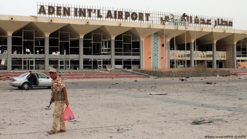 Yemen′s exiled government reopens Aden airport News DW 23.07.2015