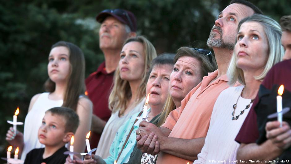 Virginia Tech remembers victims 10 years after massacre News DW