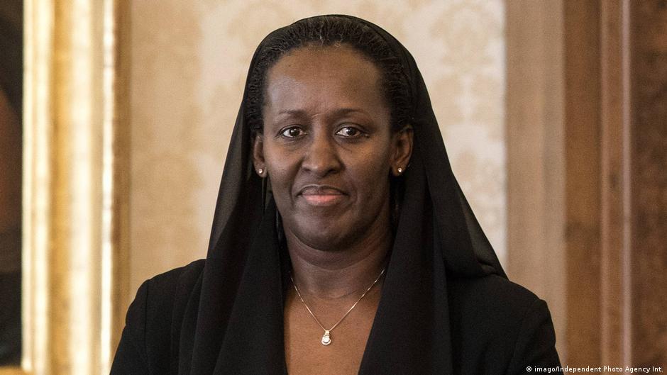 Ever wonder what Africa′s first ladies do? Africa DW 05.10.2018