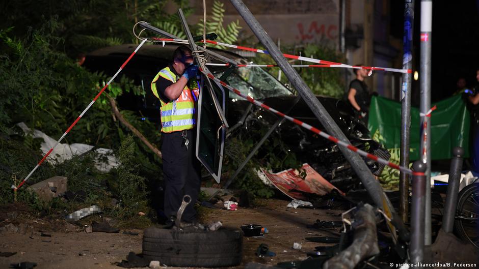 Report Fatal Berlin crash caused by epileptic seizure News DW 16