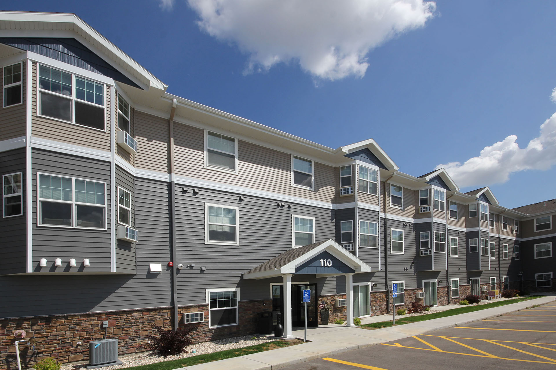 West River Falls Estates D.W. Jones Management, Inc.