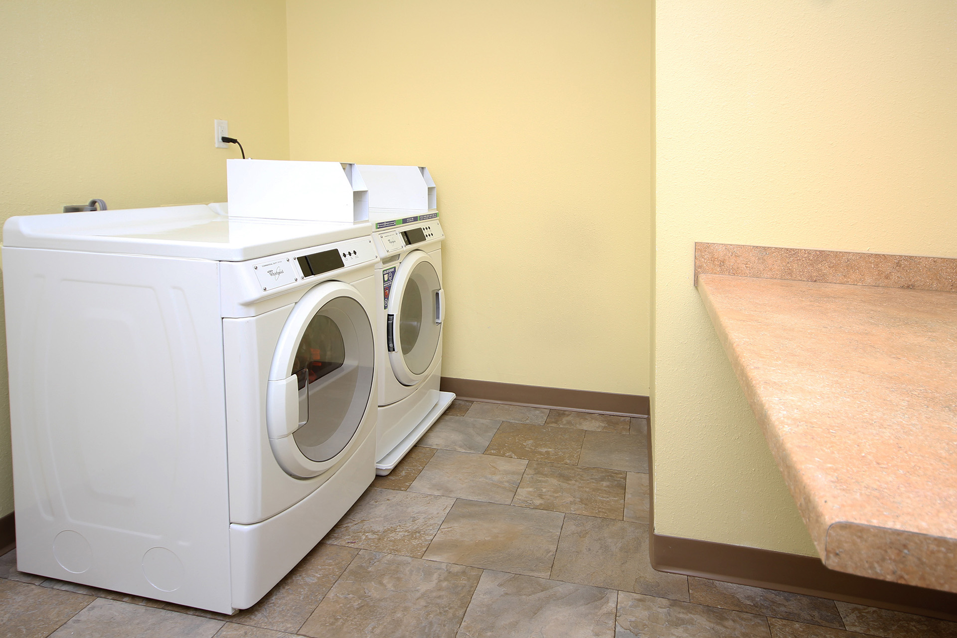 Prairie Rose Apartments D.W. Jones Management, Inc.