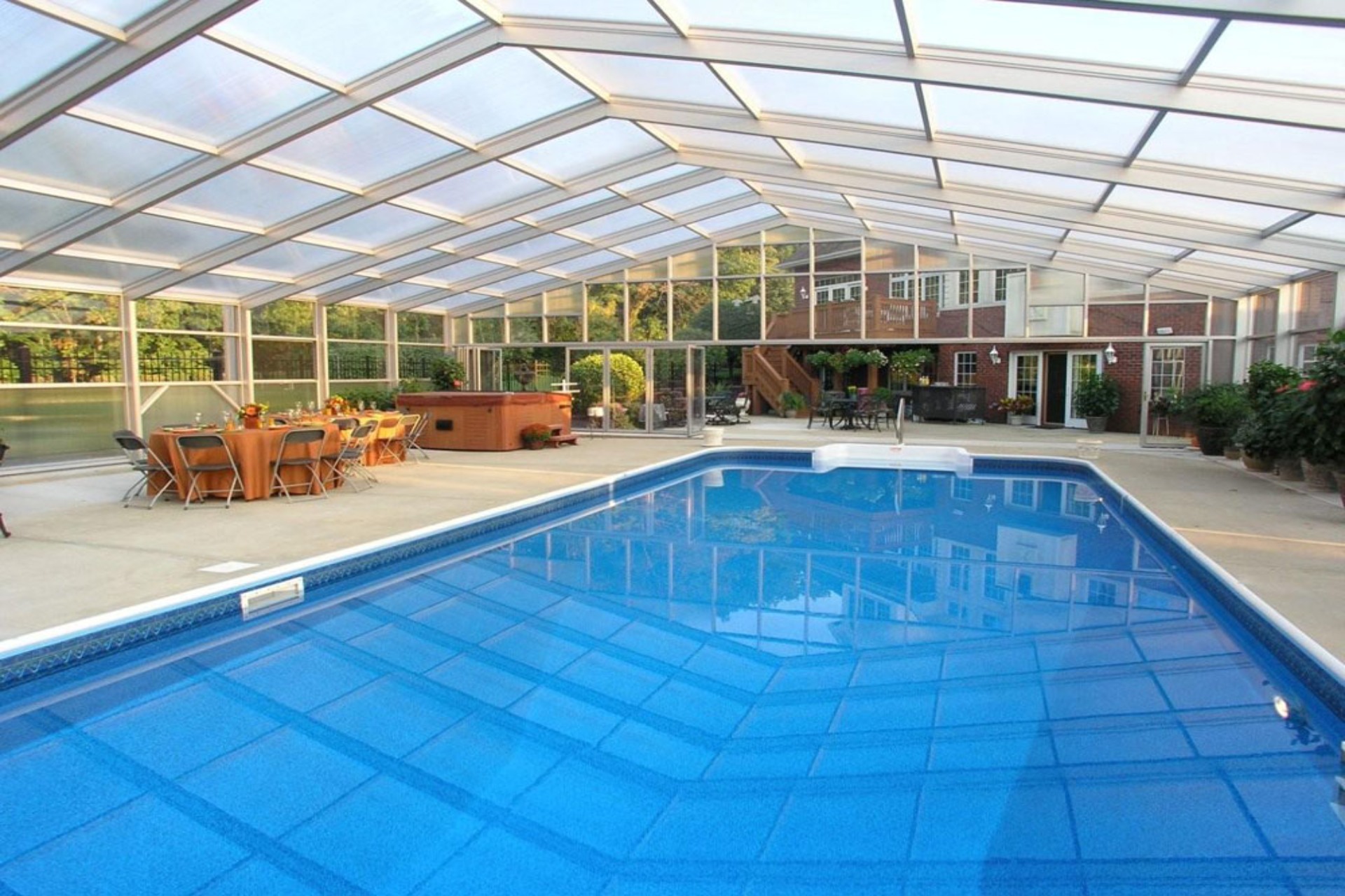 Mokena, IL 48' x 55'