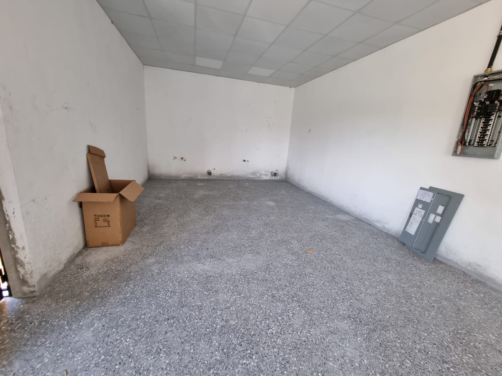 Commercial Space for Rent Kelly Village