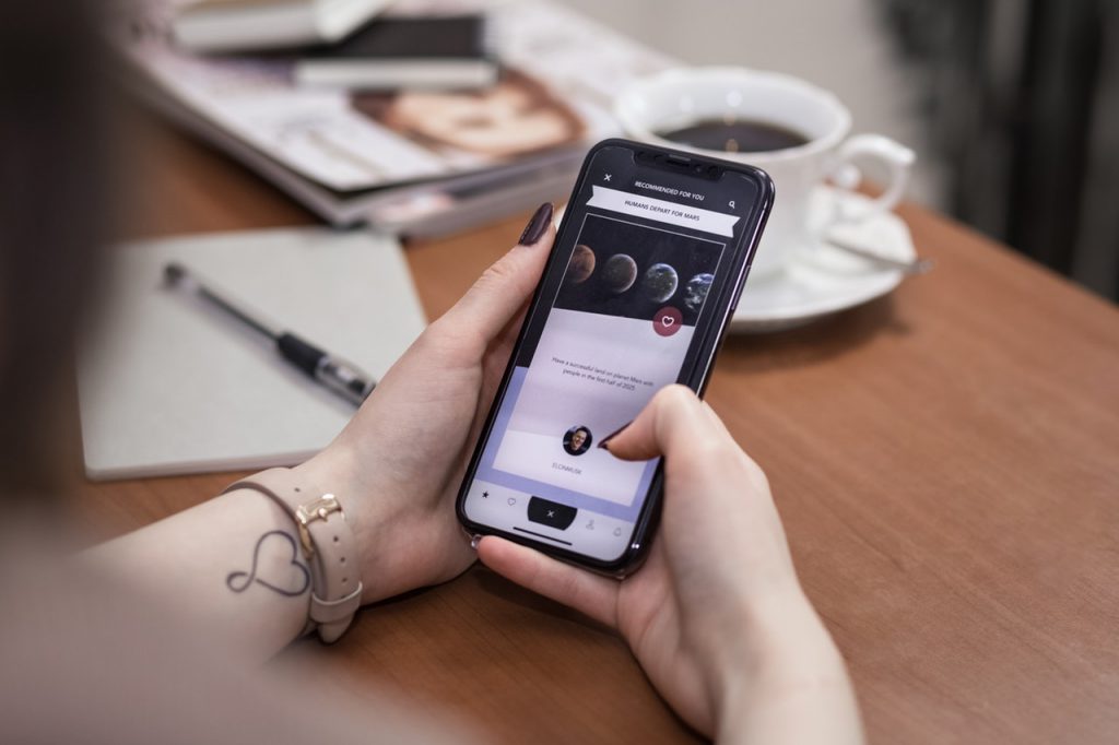 9 Easy Ways to Get Users to Download Your App (For Bloggers) Dynamik