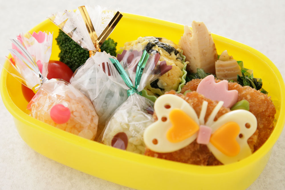 マンネリ解消！炒り卵を七変化♪そぼろ弁当アレンジ4選卵レシピ お弁当 子ども 幼稚園 保育園 彩り ママタス 料理 レシピ 初めてでも簡単♪春の園児のお弁当 eお弁当作っちゃいました!