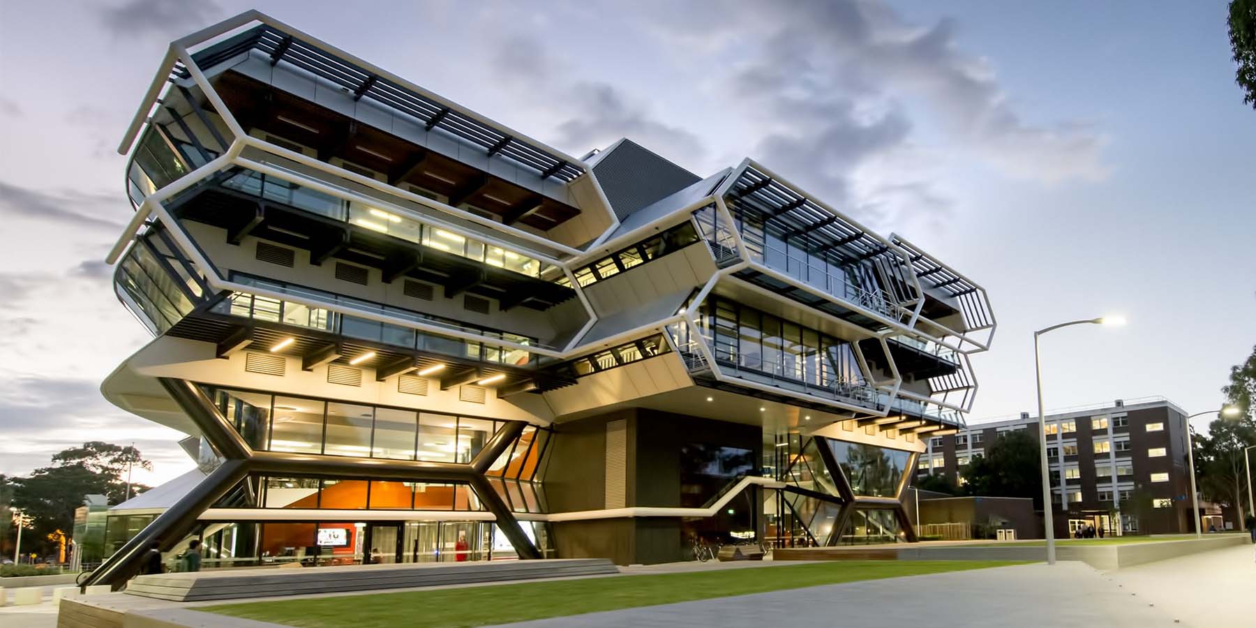 Top 10 Universities in Australia According to QS Rankings 2022 Excel