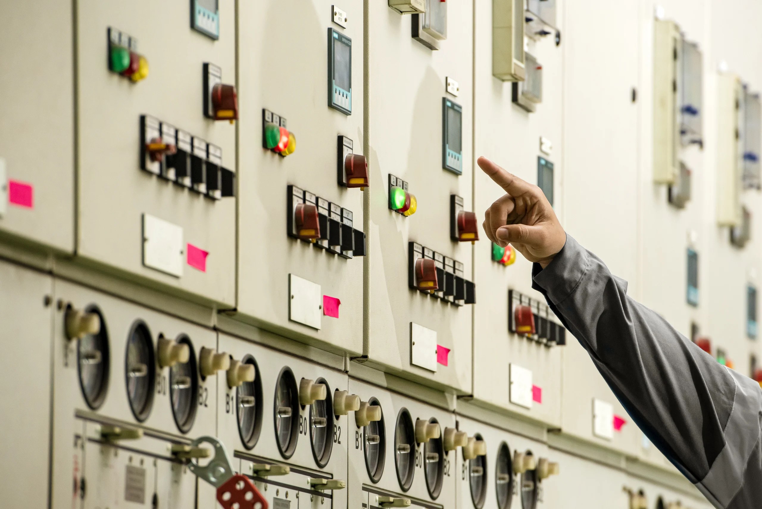 Top 10 Electrical Control Panel Manufacturers in the USA EAbel