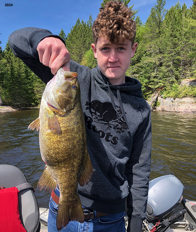 Eagle Lake Trophy Smallmouth Bass Fishing Guide Service