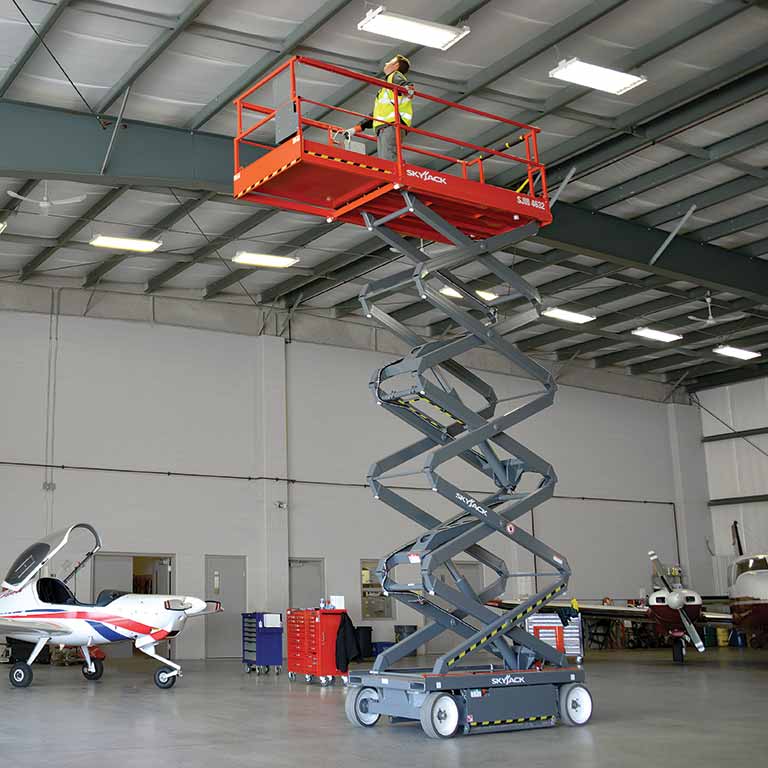 SKYJACK 4632 - Eagle Platforms | Sheffield