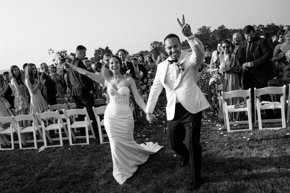 Premiere wedding venue in the heart of Virginia wine country Early