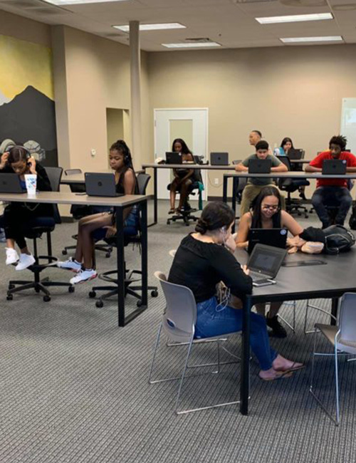 Eastpointe High School Free Academic Programs for Students in Arizona