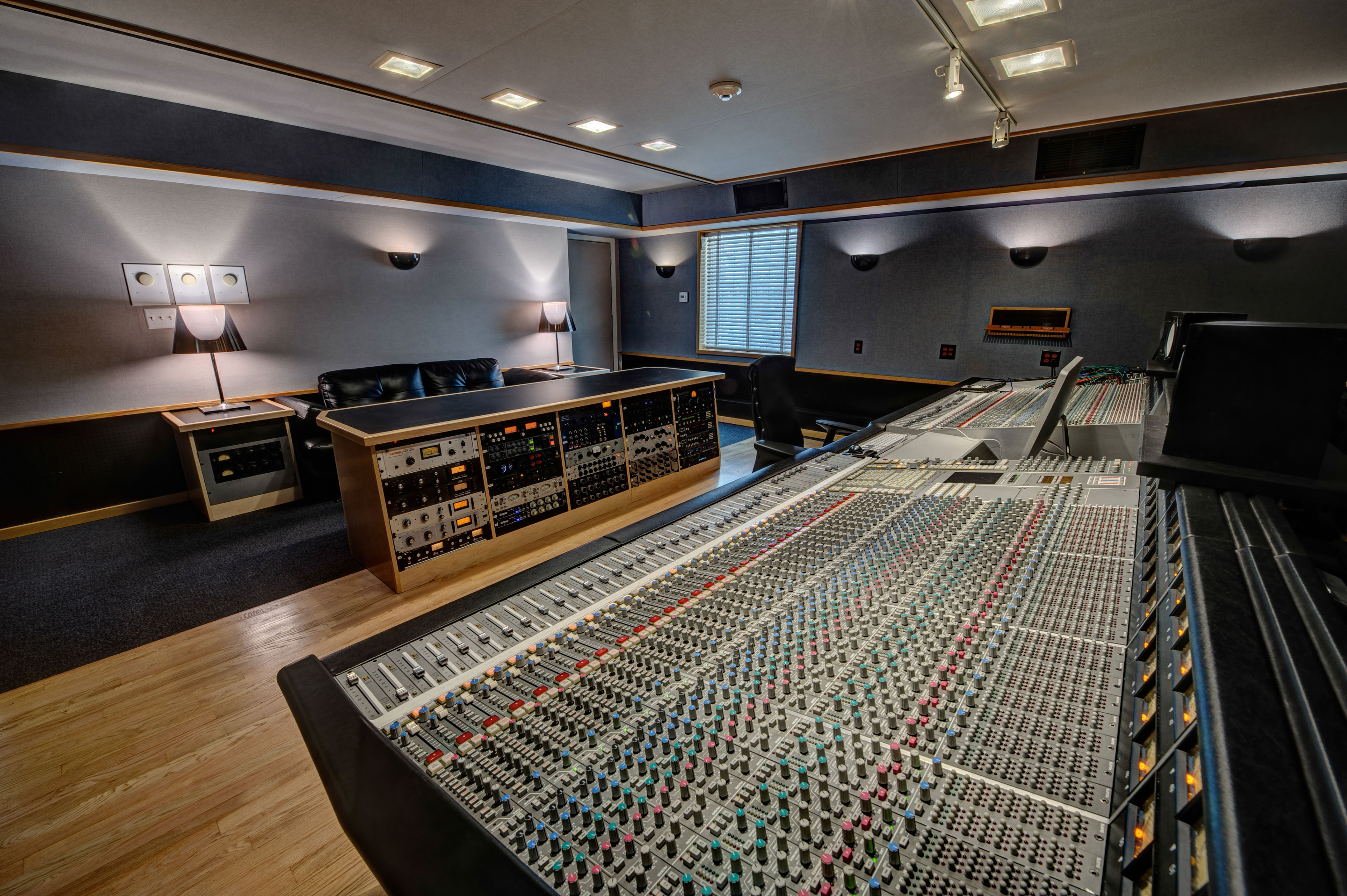 EastWest Studios The World's Premier Recording Facility