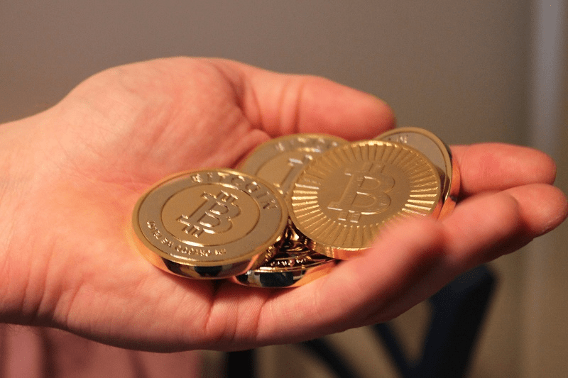 La révolution du Bitcoin. Comment pouvezvous gagner et vendre votre