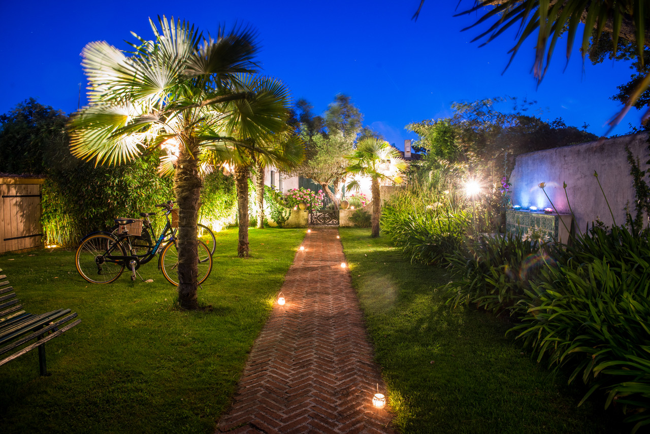 Location Ile de Ré SainteMarie de Ré / La Noue BORD DE MER / Villa