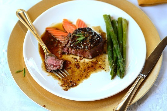 Filet Mignon with Madeira Sauce (Filé Mignon ao Molho Madeira) Easy