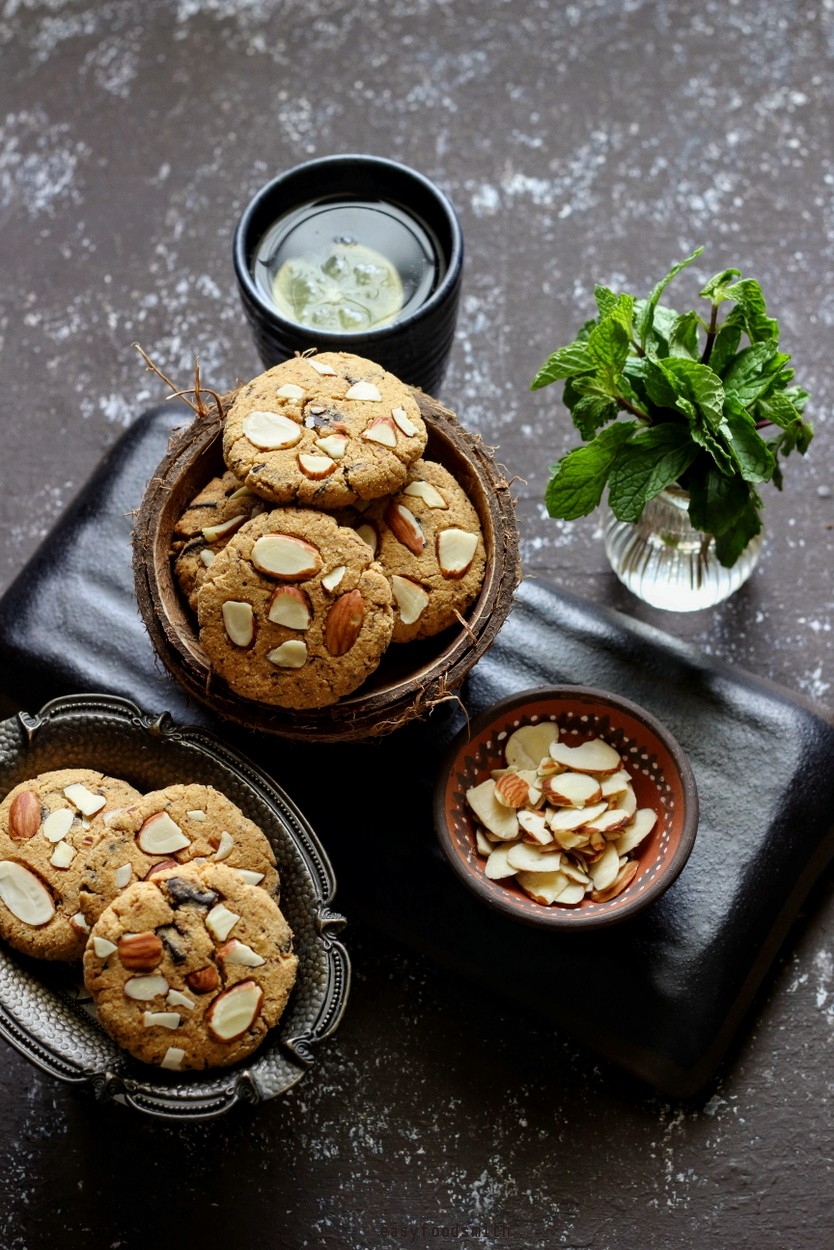 ALMOND & COCONUT FLOUR COOKIES (Eggless) Easy Food Smith