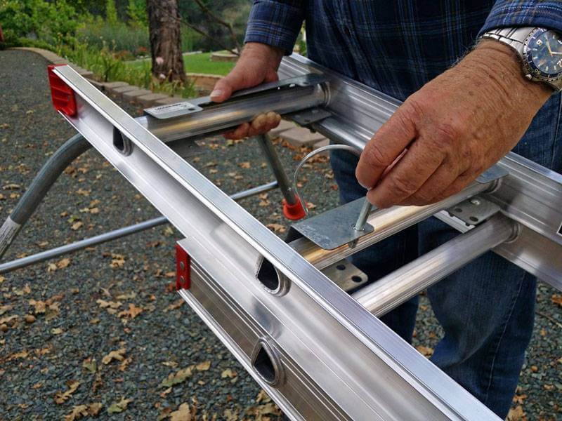 Using A Ladder Standoff EasyOn Gutterguard by Gutterglove®