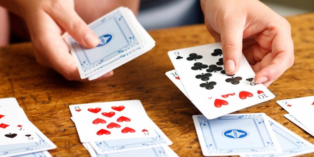 The 10 best card games with a Spanish deck Easypppoker