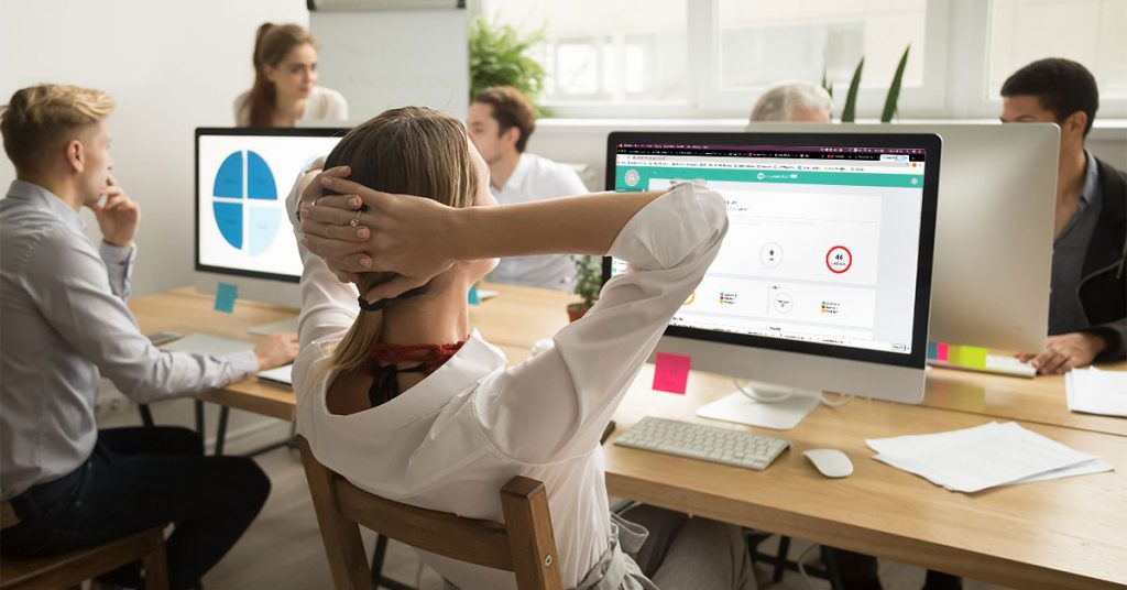 Benefits of Using A Digital Time ClockIn App EasyWork