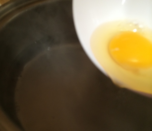 How To Make Poached Eggs? Answers EatByDate