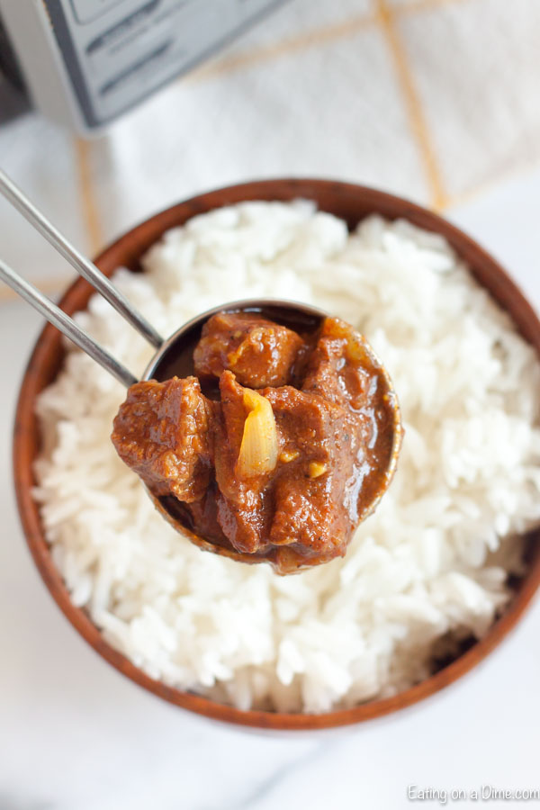 Crock pot beef curry recipe Easy and Budget Friendly