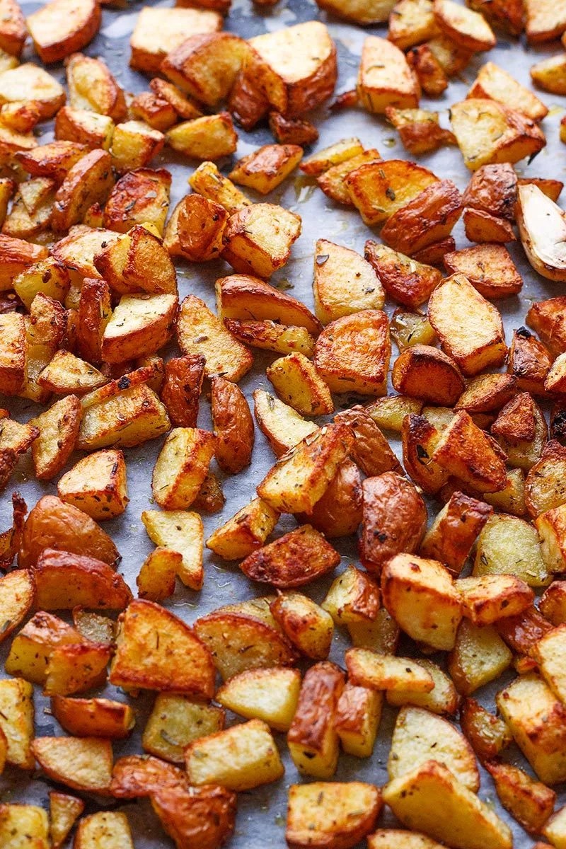 The higher temperature will make it faster and the lower end will give you plenty of time to do other stuff. Garlic Cajun Roasted Potatoes — Eatwell101
