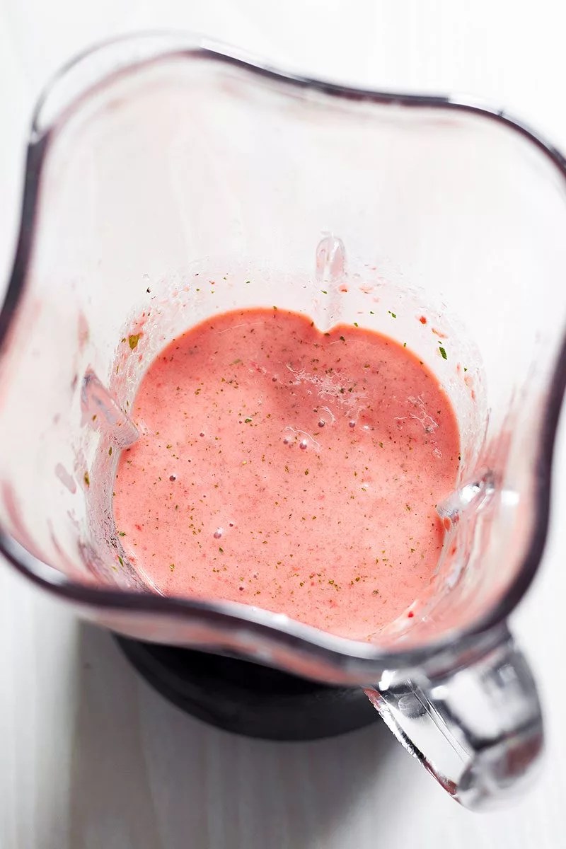 Healthy Strawberry Dressing Recipe — Eatwell101