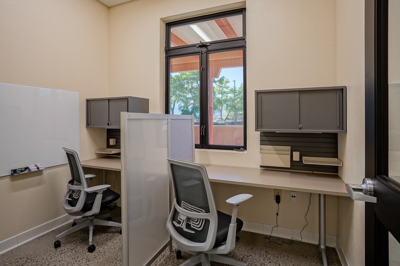 Pueblo of Santa Ana New Traditional Building Enterprise Builders