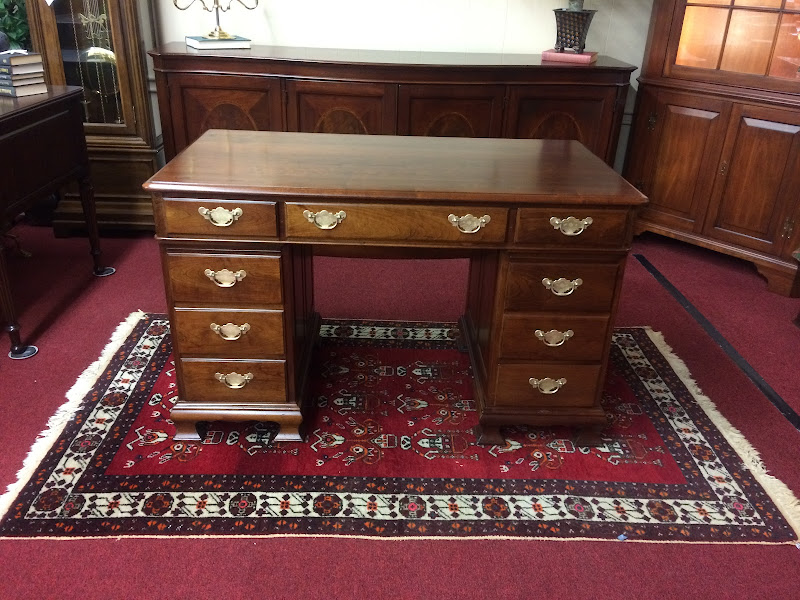 Vintage Writing Desk, Pennsylvania House Furniture What is it Worth?
