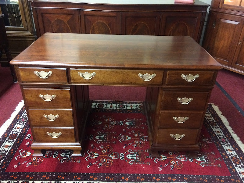 Vintage Writing Desk, Pennsylvania House Furniture What is it Worth?