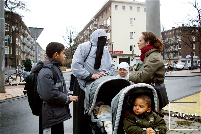 "Hoeveel zijn het er nou helemaal?" Ebru Umar