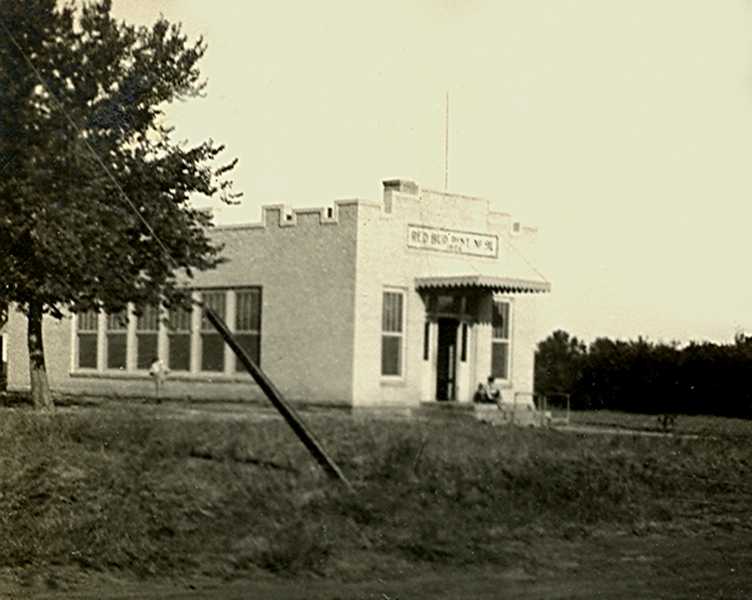 RedBud school 91 pictures