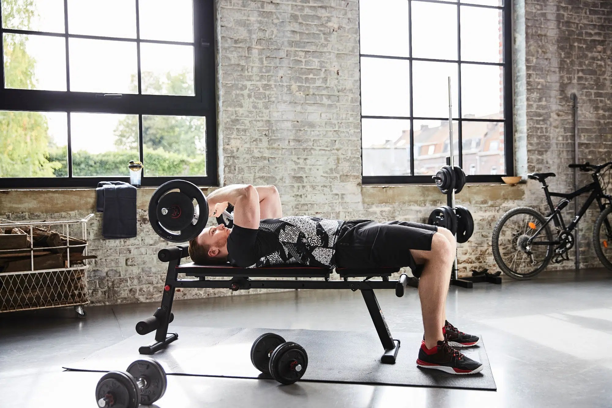 Le banc de musculation le matériel de sport à avoir absolument