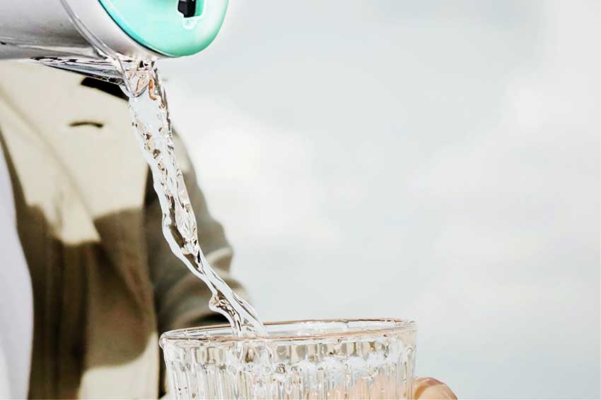 5 TellTale Signs It's Time For A Water Filter Replacement Health