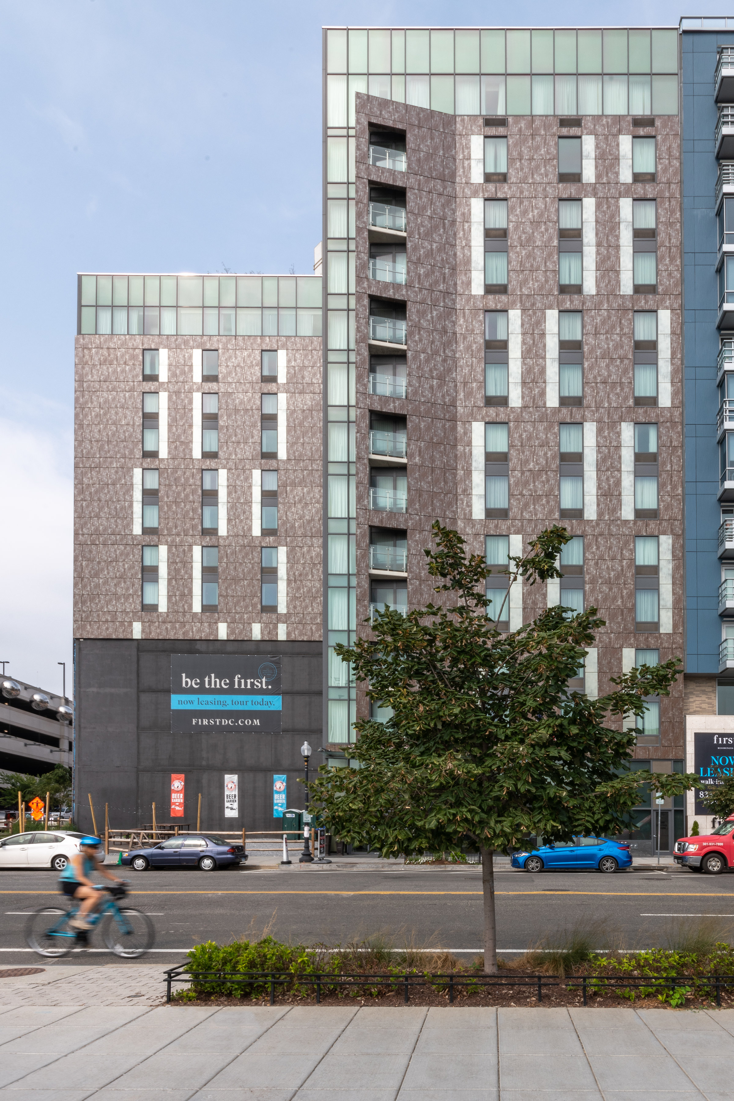 Hampton Inn Washington, DC ECO Cladding