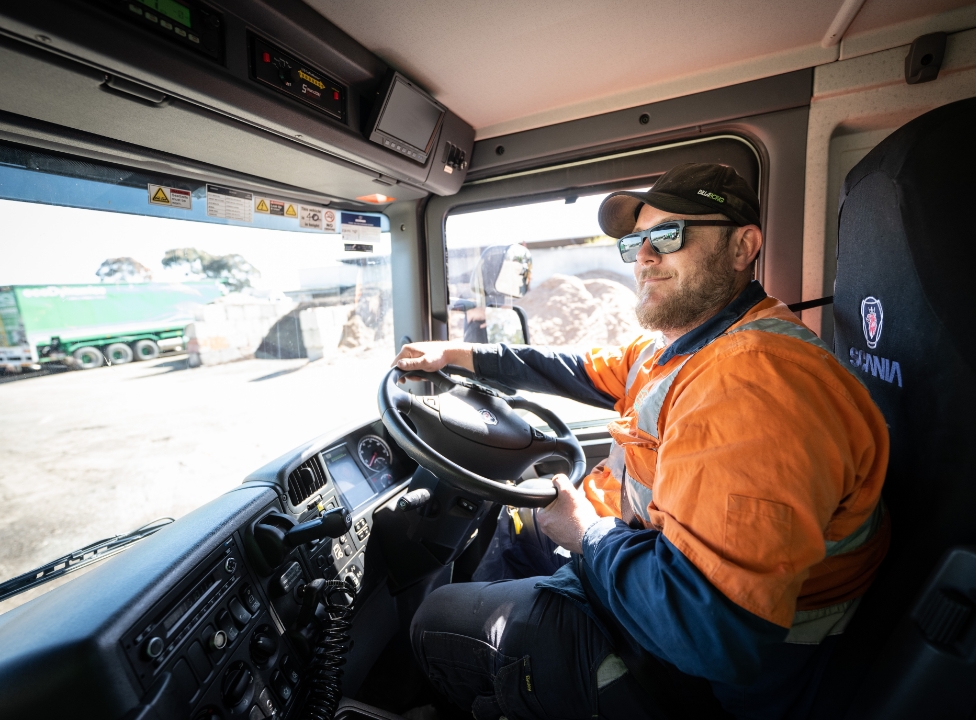 HR Truck Driving Jobs Melbourne • HC Truck Driver ecoDynamics