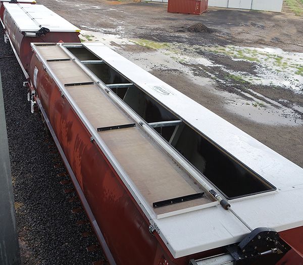 Covered Hopper Railcar Hatch Covers